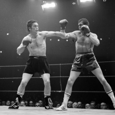 At the big boxing nights of the 1970s and 1980s, Dave Field would have been ringside for ExTel